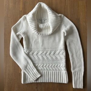 White House Black Market Chunky Turtleneck Sweater